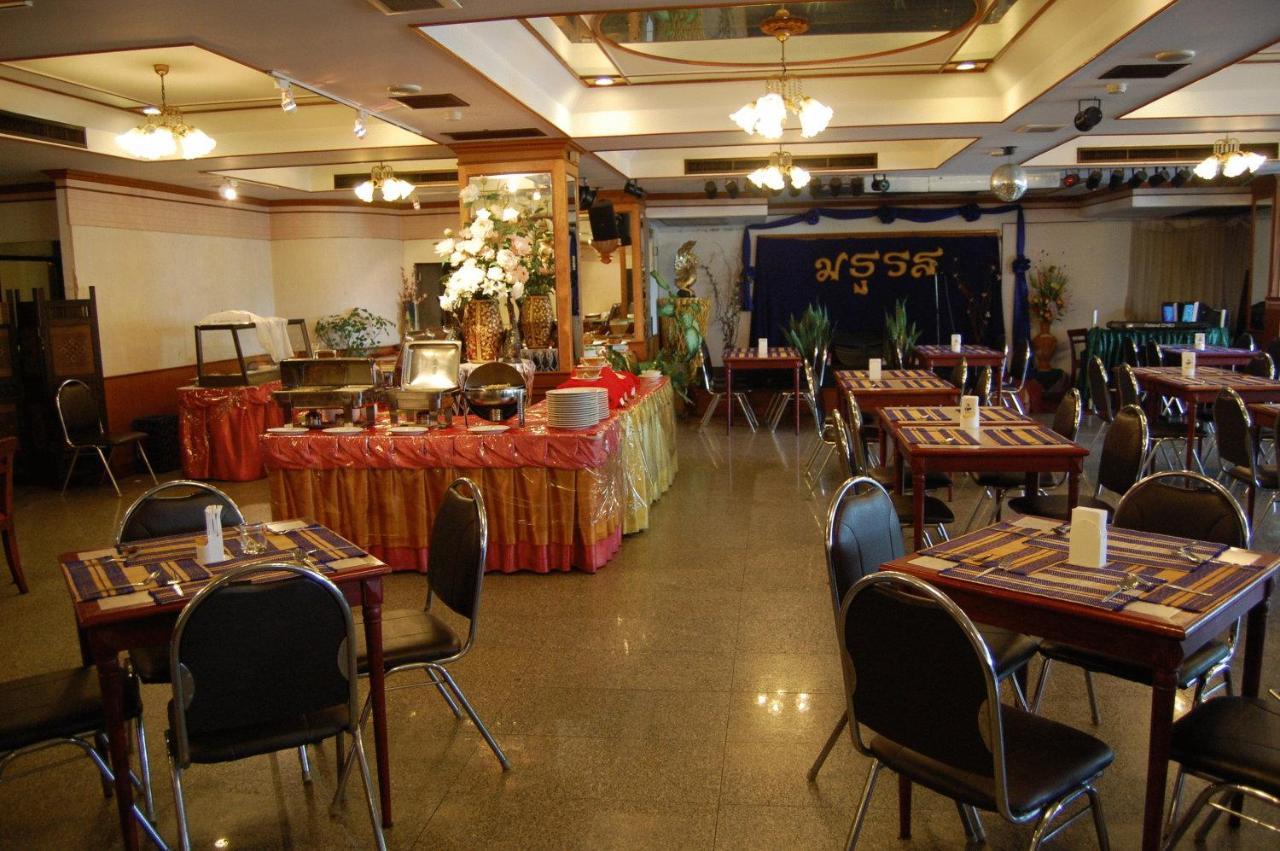 Chiangmai Ratanakosin Hotel Csiangmaj Kültér fotó