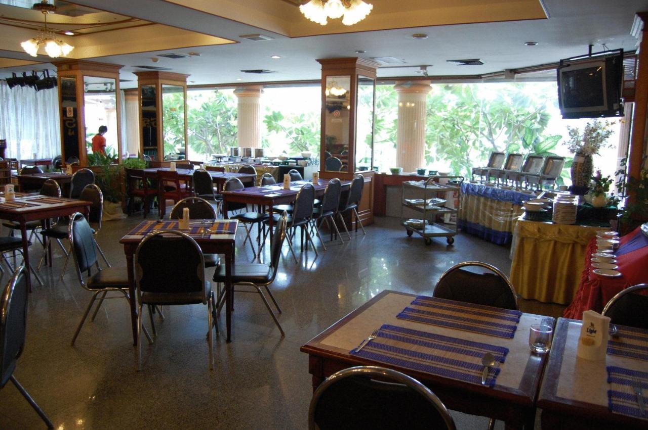 Chiangmai Ratanakosin Hotel Csiangmaj Kültér fotó