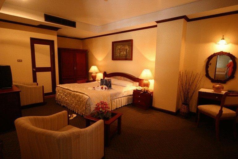 Chiangmai Ratanakosin Hotel Csiangmaj Kültér fotó