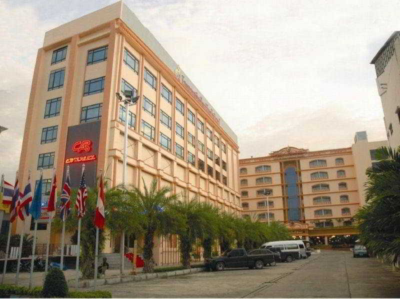Chiangmai Ratanakosin Hotel Csiangmaj Kültér fotó